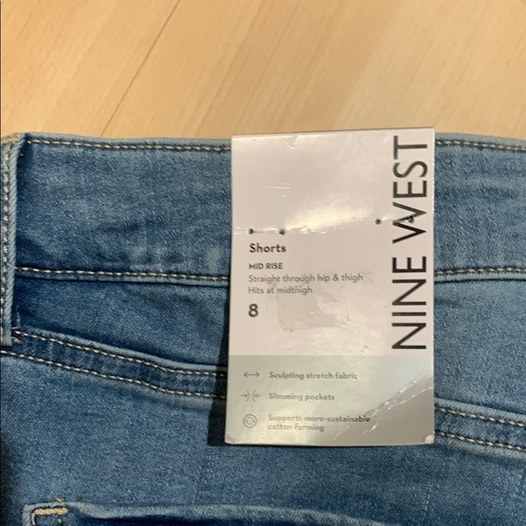 NWT Nine West Denim Blue Women's Shorts - Picture 3 of 7